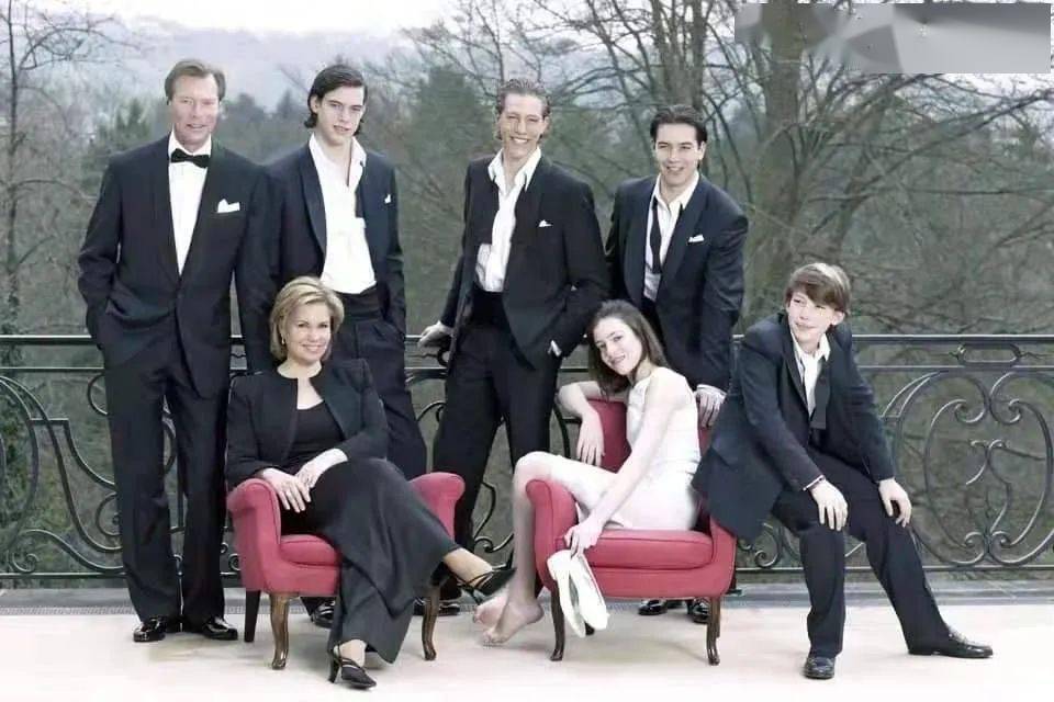 法国皇室后裔现状图片