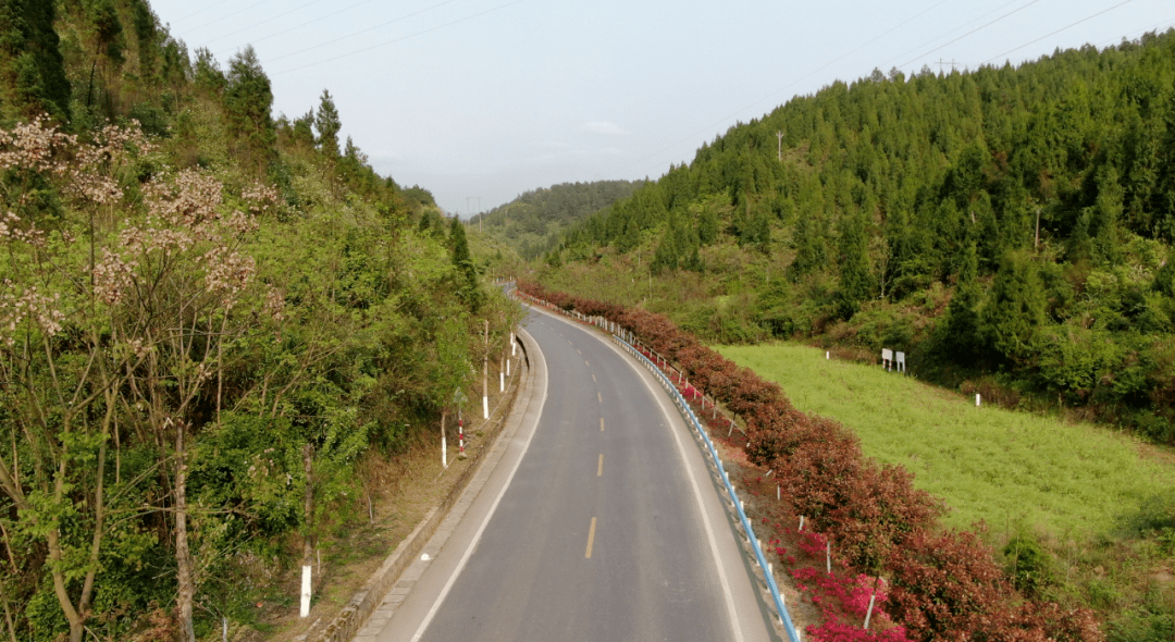 近来,在国道g243线k884.3-k905,g551线k105-k112.