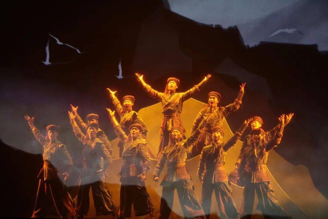 第三届宜昌艺术节盛大启幕_古道