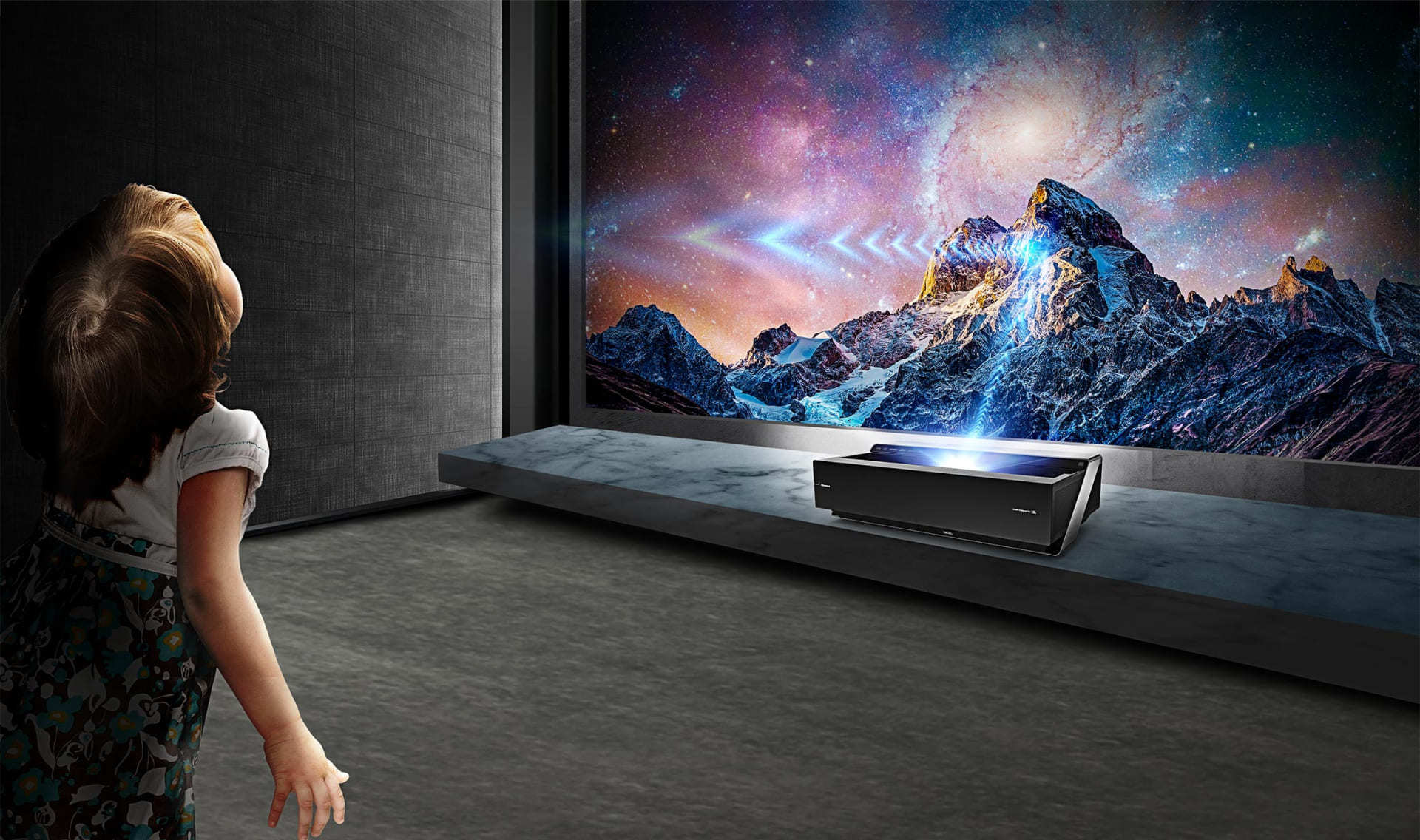 万元内可以搞定激光电视9999元的峰米c2100寸抗光屏