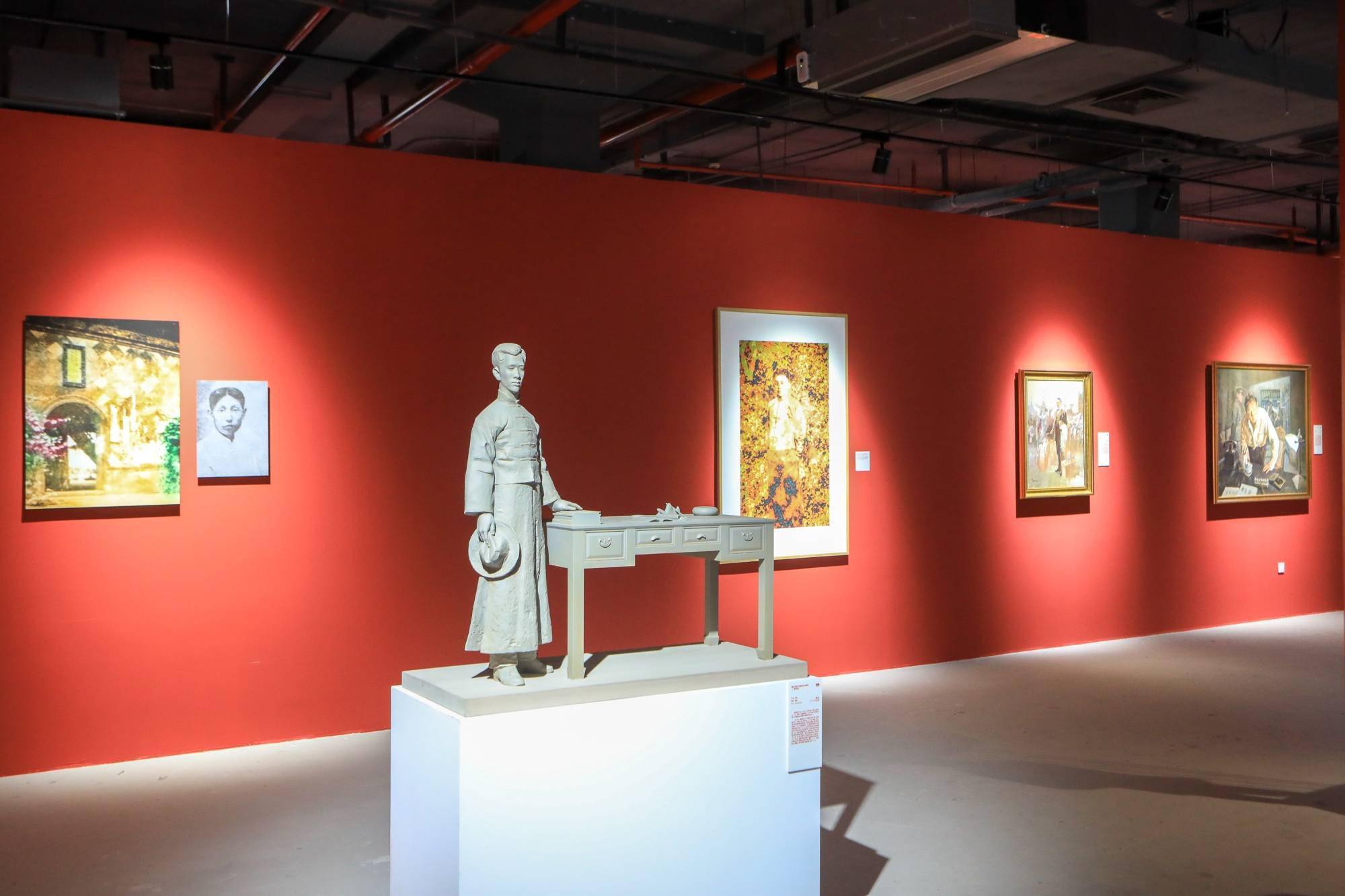 视频| "曙光"红色上海主题艺术作品展亮相杨浦滨江,以多样化艺术语言