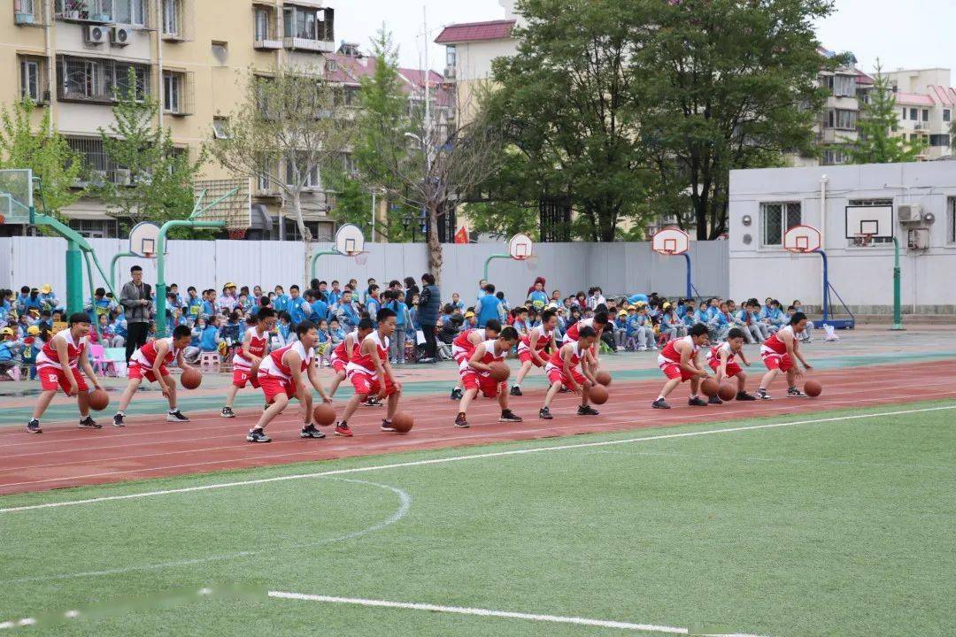 最美歌声献给党双兴小学教育集团举办庆祝建党100周年系列活动丨校园