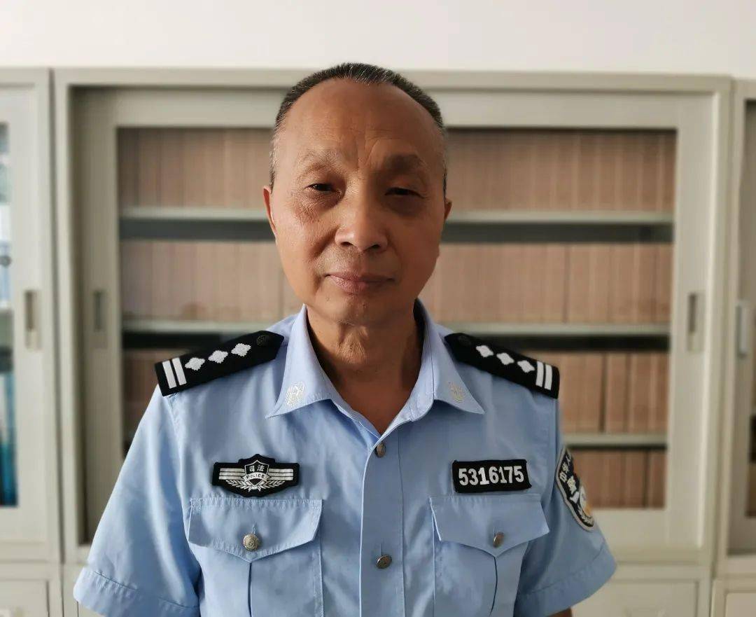 身边的榜样达叔的数字人生