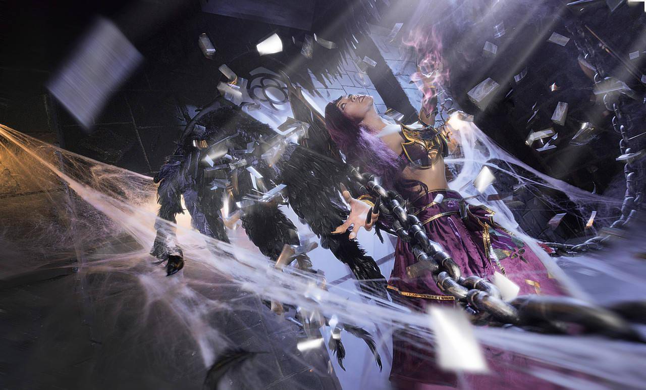 感受我的痛苦吧!lol英雄联盟莫甘娜cosplay