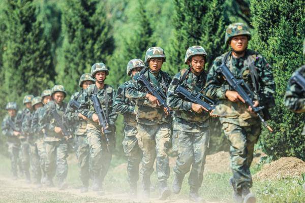 为什么叫武警机动 141626ee29644dbf828d293bd500f842.jpeg