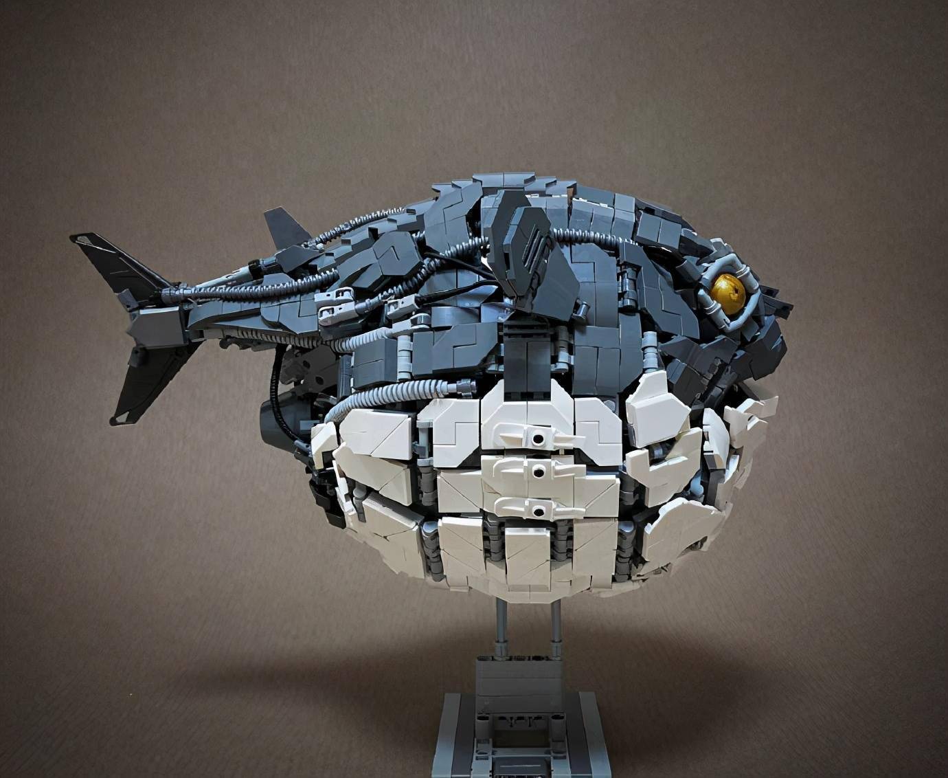 高手在民间模友自制乐高积木生物模型