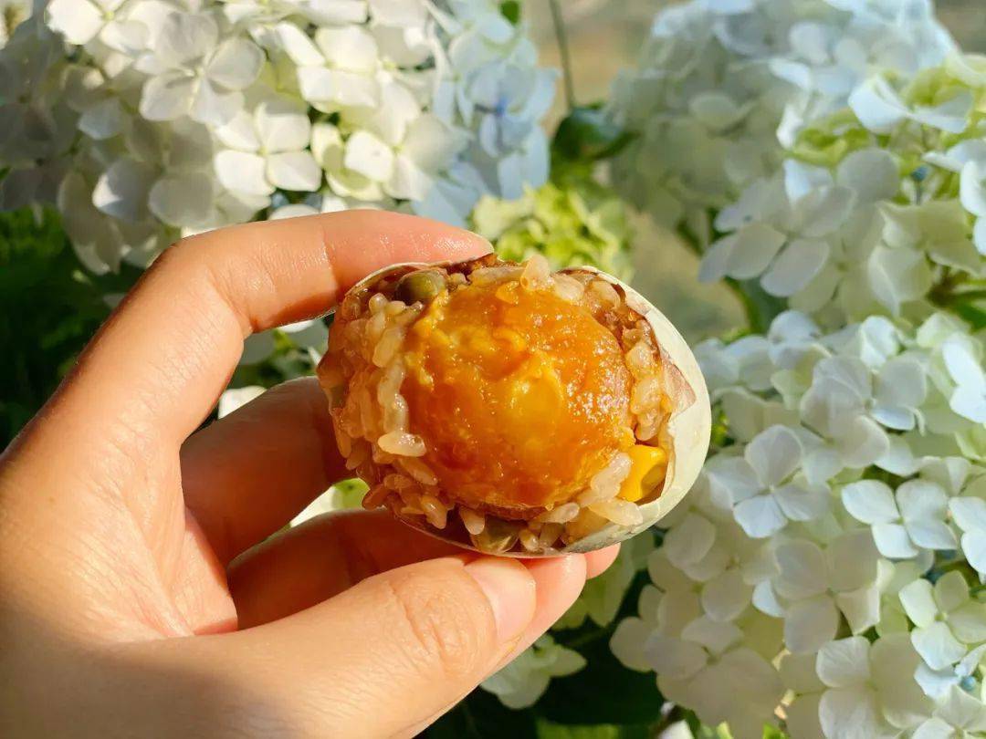 海鸭蛋怎么做好吃不咸 4a8173bcf6f940baa81debd07d955e7e.jpeg