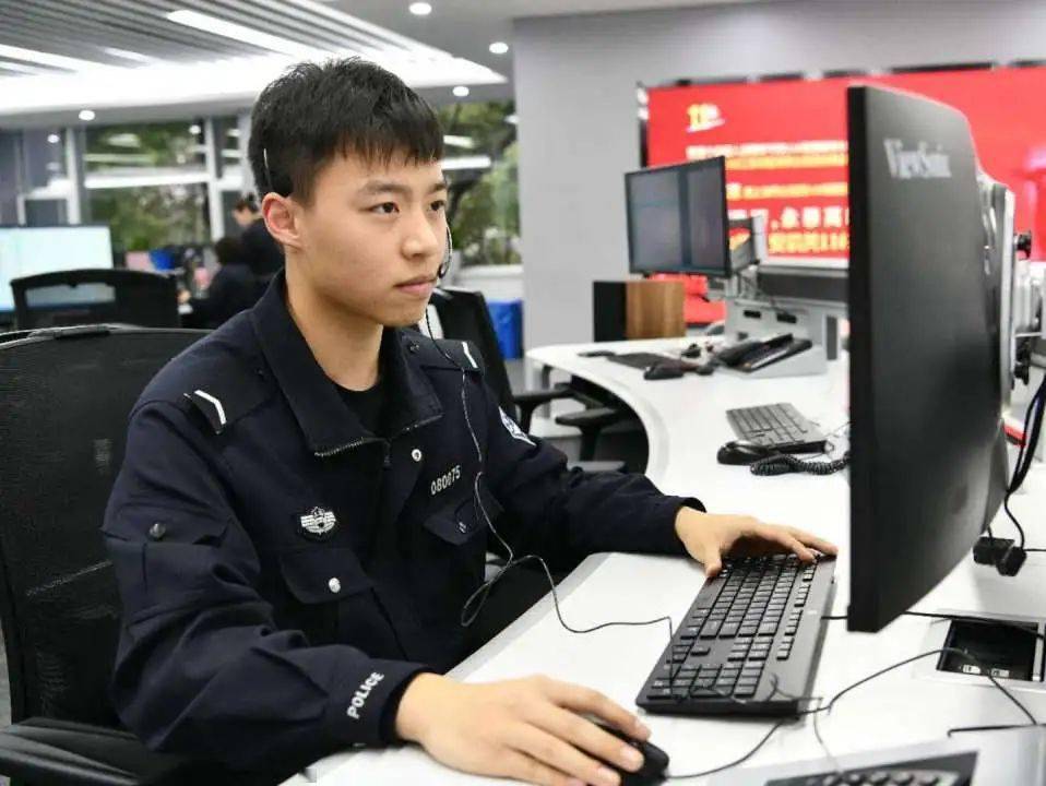 欢迎报考上海公安学院本科警务指挥与战术专业
