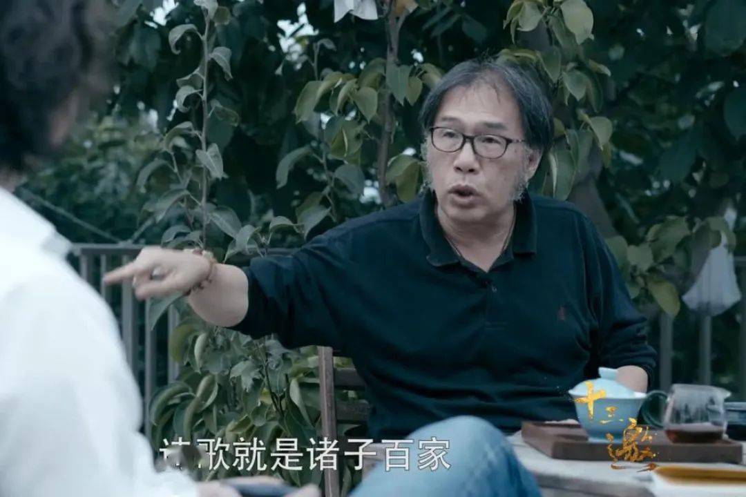 每个有名人有风景名胜的地方,可能都有一个诗歌征文大赛