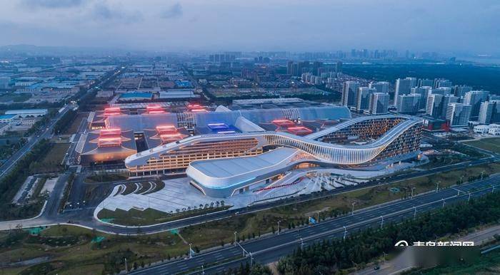 青岛再添一国字头金奖建筑引领东北亚会展中心航标