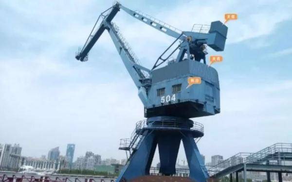 上海|5G基站有害健康？“伪装者”基·72变·站 表示委屈