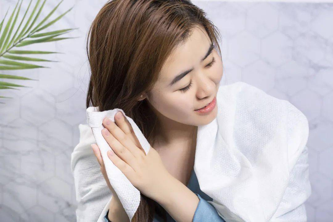 浴巾暗藏千万细菌现在流行用它一块解决卫生隐患走哪带哪超安心