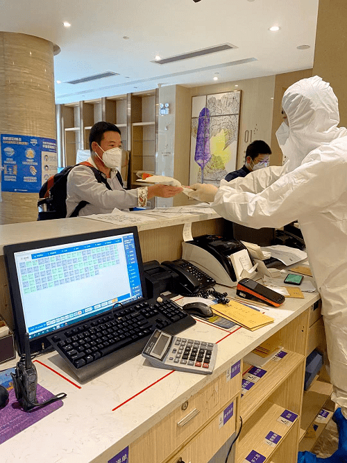 隔离不隔爱丽枫隔离酒店的一天