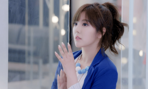 宅男女神拍遍性感烂片,现在却当起"女德老师"?_赵奕欢