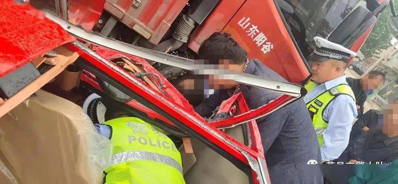 莘县发生一起交通事故1人受伤严重紧急救助现场