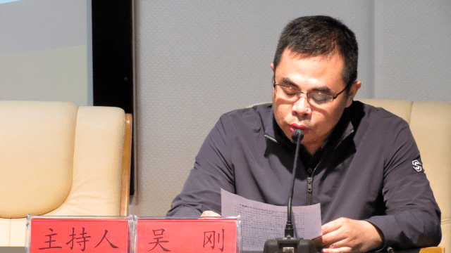 党史学习教育夜学课堂——江汉区司法局举办党史学习教育区委宣讲团