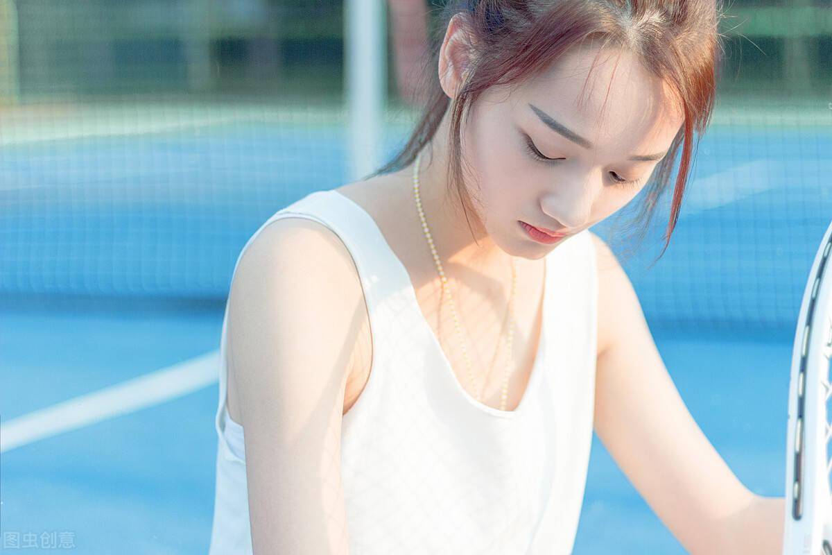 容易出轨成瘾的女人，都有三个相似的特性，无一例外_搜狐网