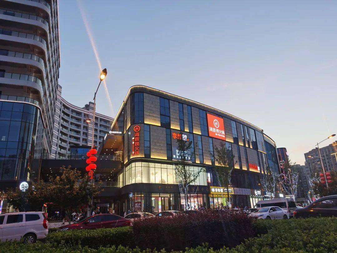 奔走相告戴维思慕酒店即将登陆阎良全员大招聘开始了