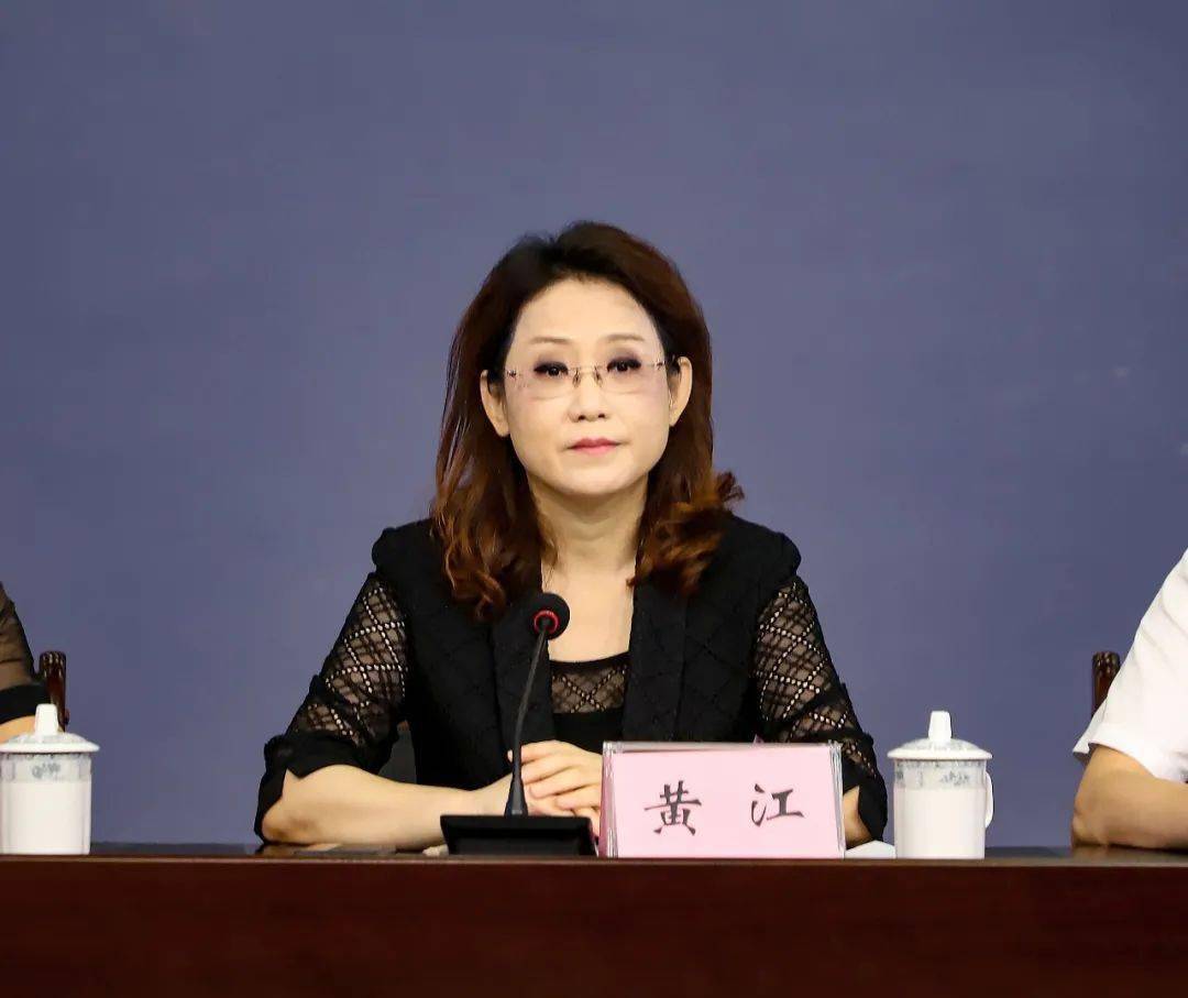 在自治区第三方机构组织的2020年各市营商环境评估中,北海市蝉联全区