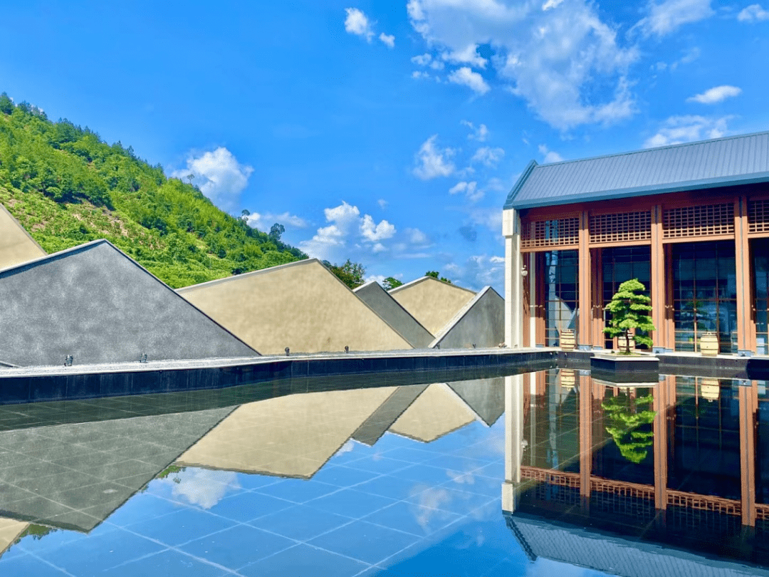 热烈祝贺我县张弼士故居旅游区获评国家4a级旅游景区