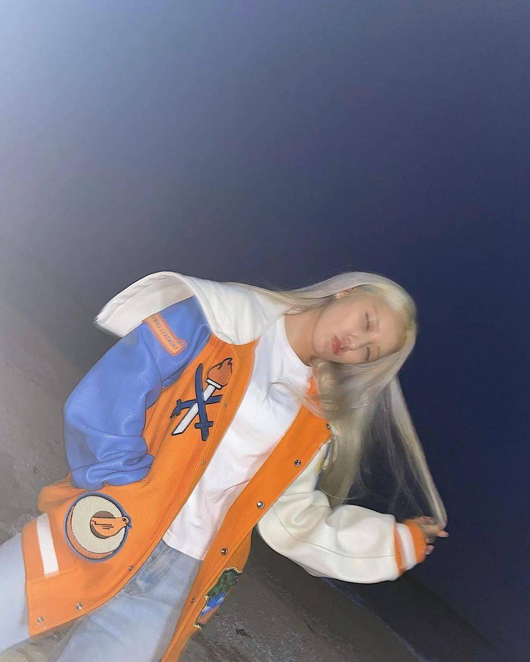 最新李汉娜ins更新照片67676767