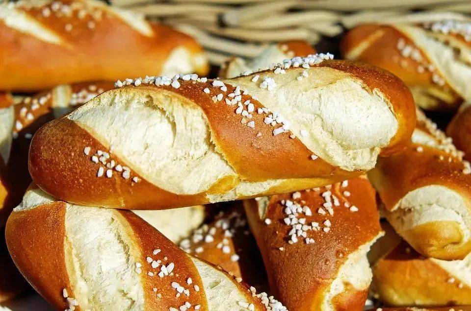 如何做低卡面包 2f33c8d8099842018085b9ffa4f95311.jpeg