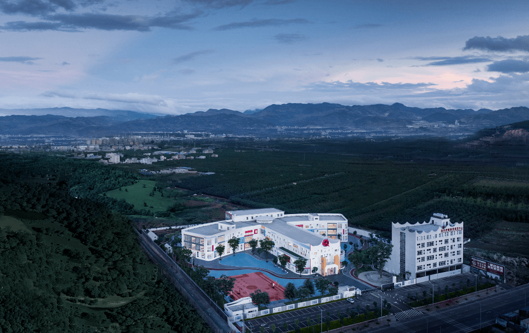 就像前几天迪卡设计又建成的一所幼儿园—四川乐山的"大乐之野幼儿