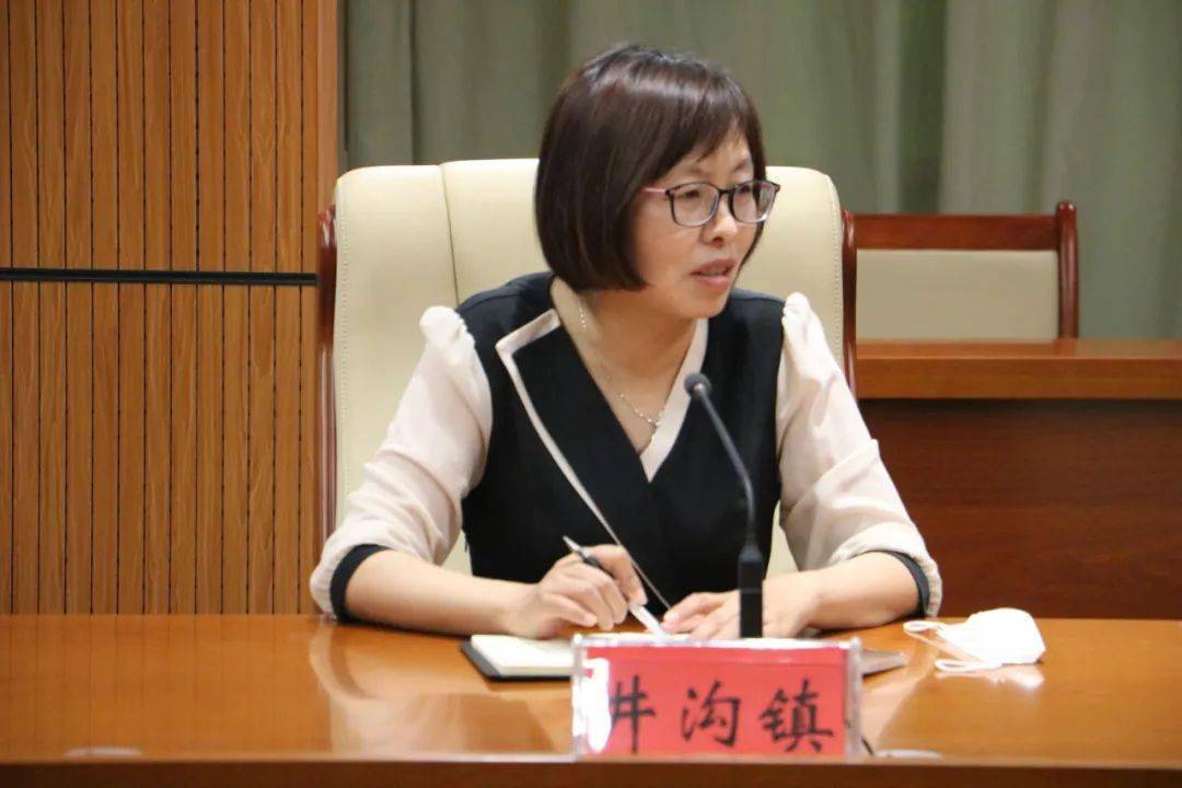 李学明带队现场调度明董高速高密段征迁工作