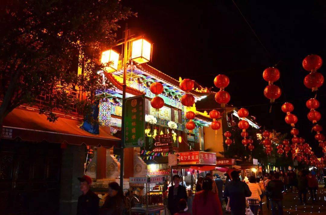 【昆明夜太美 不止烟火气】夜官渡 轻生活_古镇