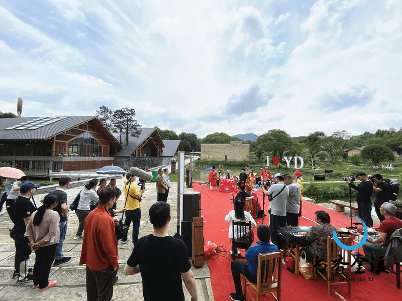 卫星电视 61082043fe8f416ca8bfcf0c573dcbe4.png