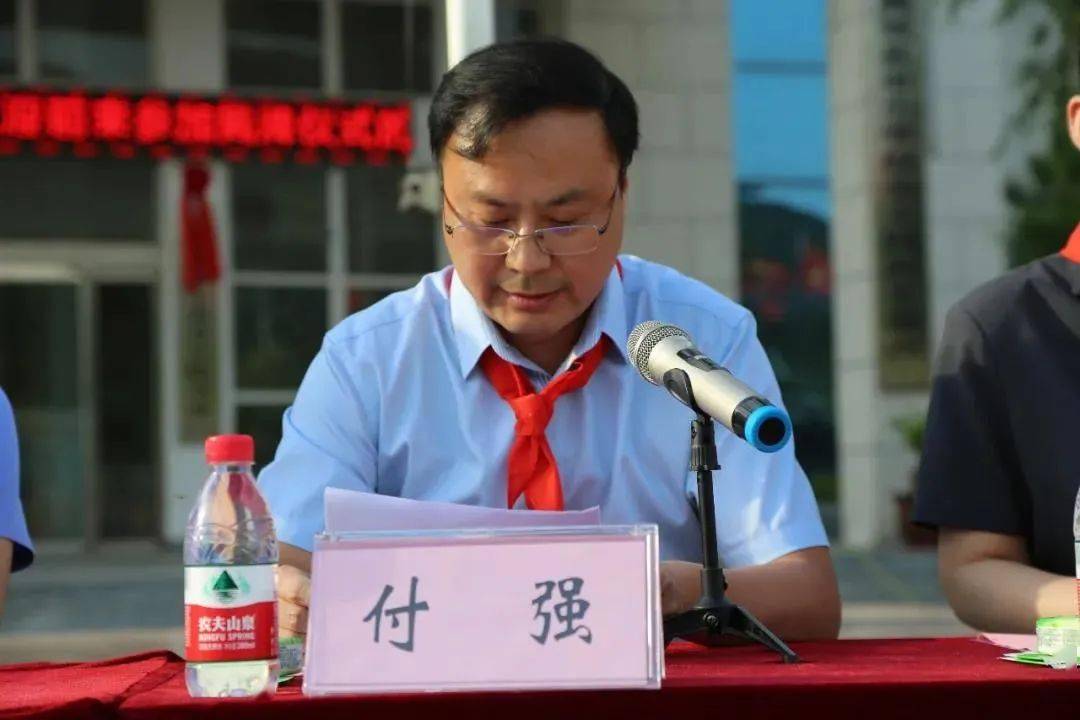 襄城县委常委,政法委书记付强,襄城县人民法院院长刘朝娟,襄城县人民