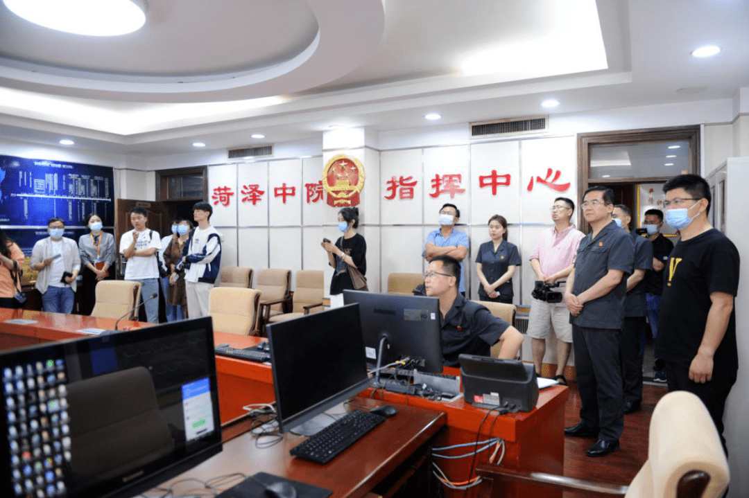 免费看法庭 21fa5daf8d6840898626dff36ffb8cd7.png