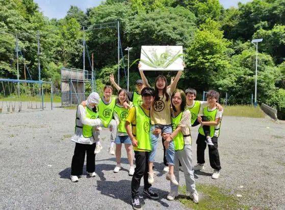 湖北师必一运动官网范大学青春健康同伴社开展党史教育户外主题团建活动(图1)