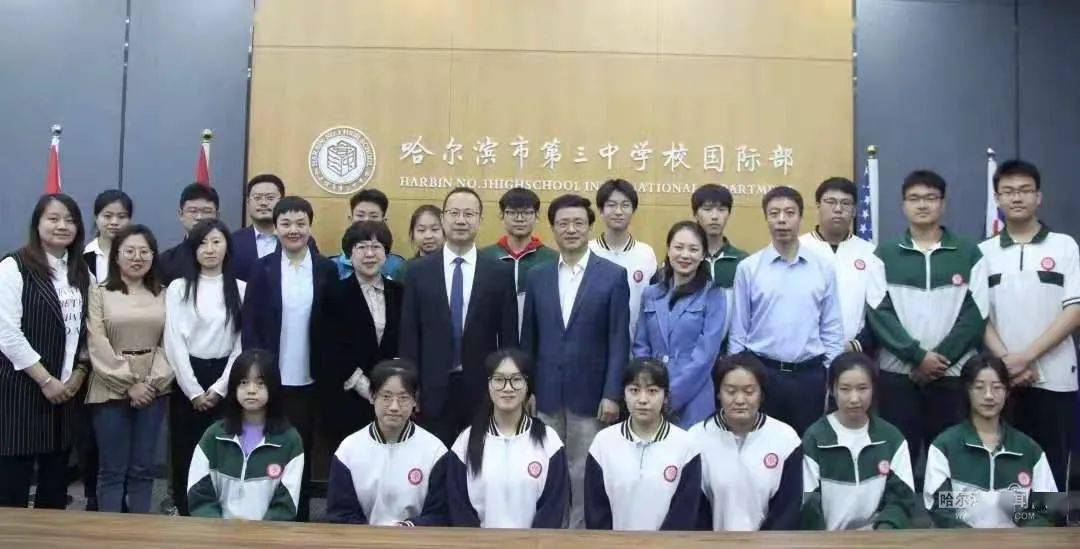 参加ast考试可与高考形成"双保险"; 对于就读国际课程的高中生而言