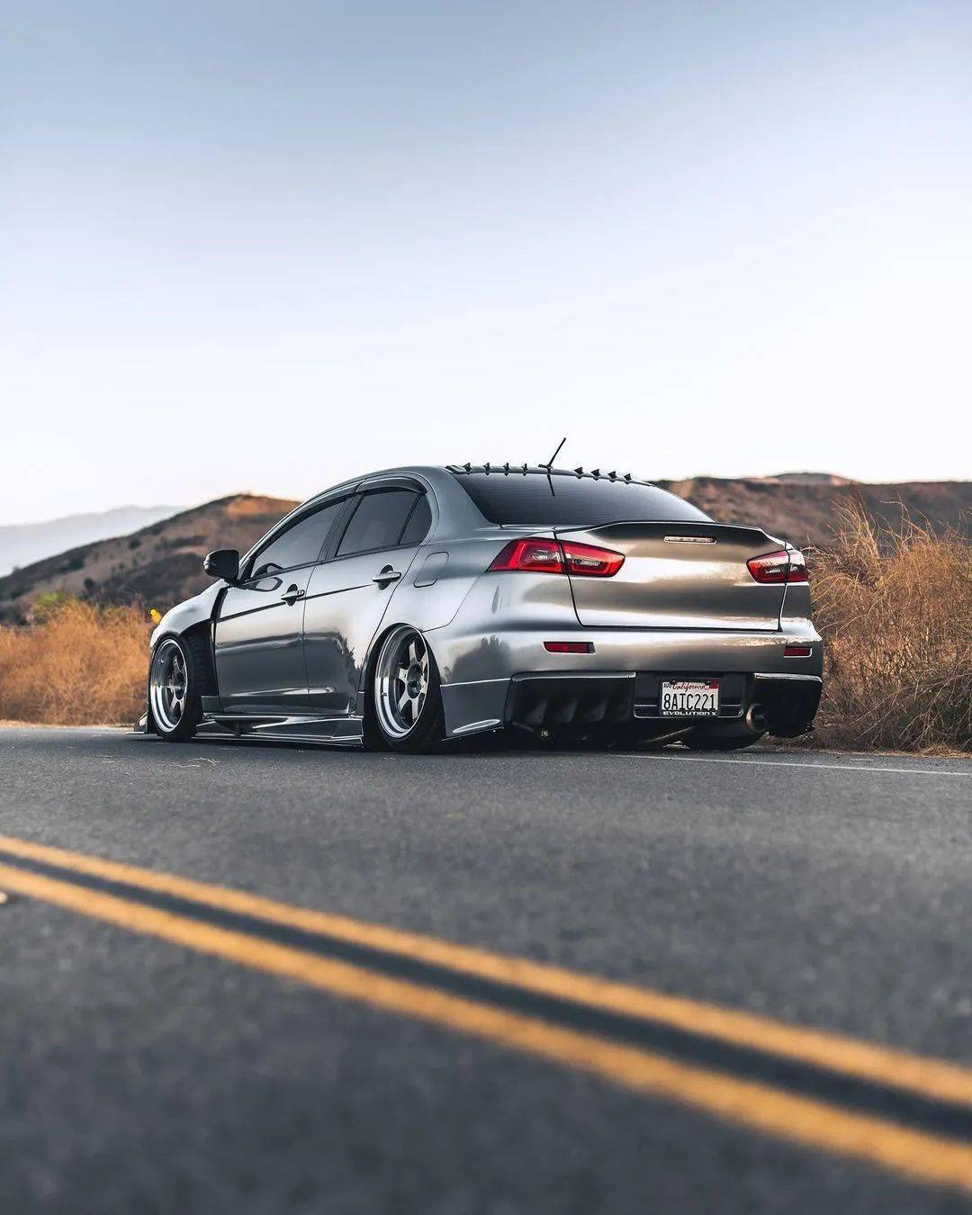 10 代三菱 evo instagram 改装集