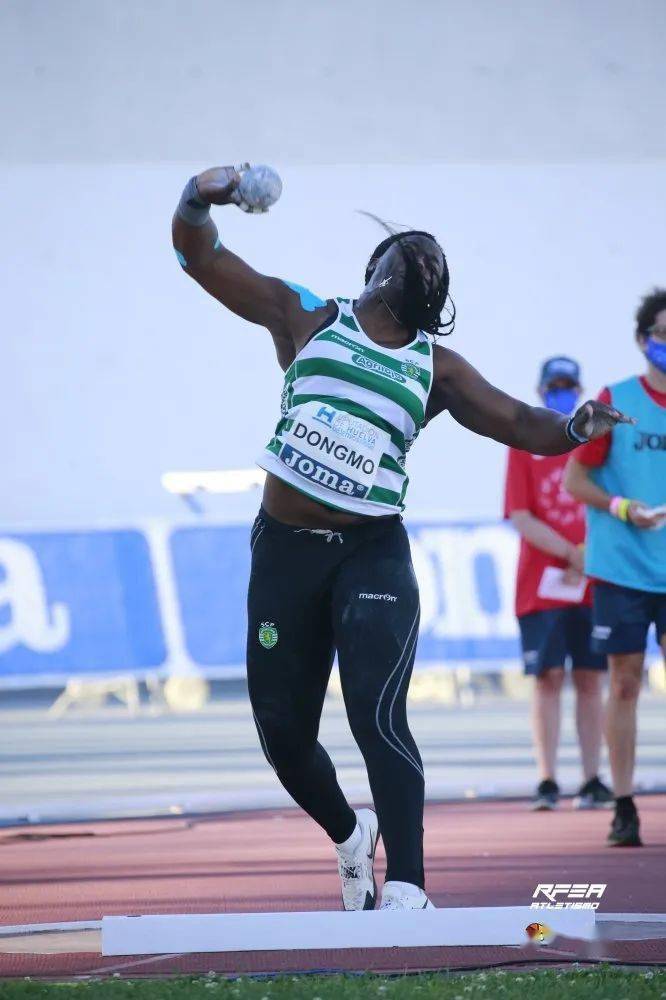 葡萄牙铅球女将多恩莫—19.75米