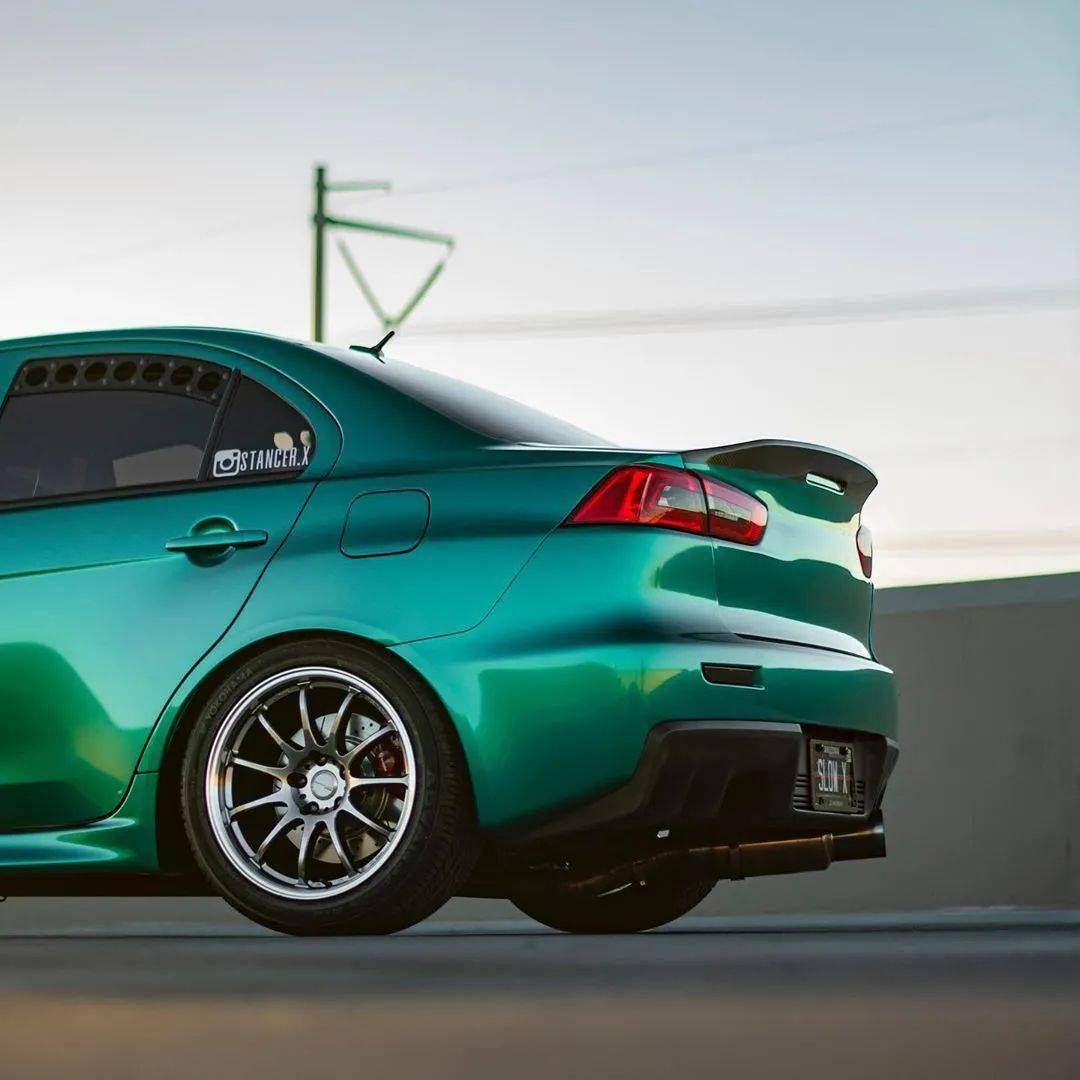 10 代三菱 evo instagram 改装集