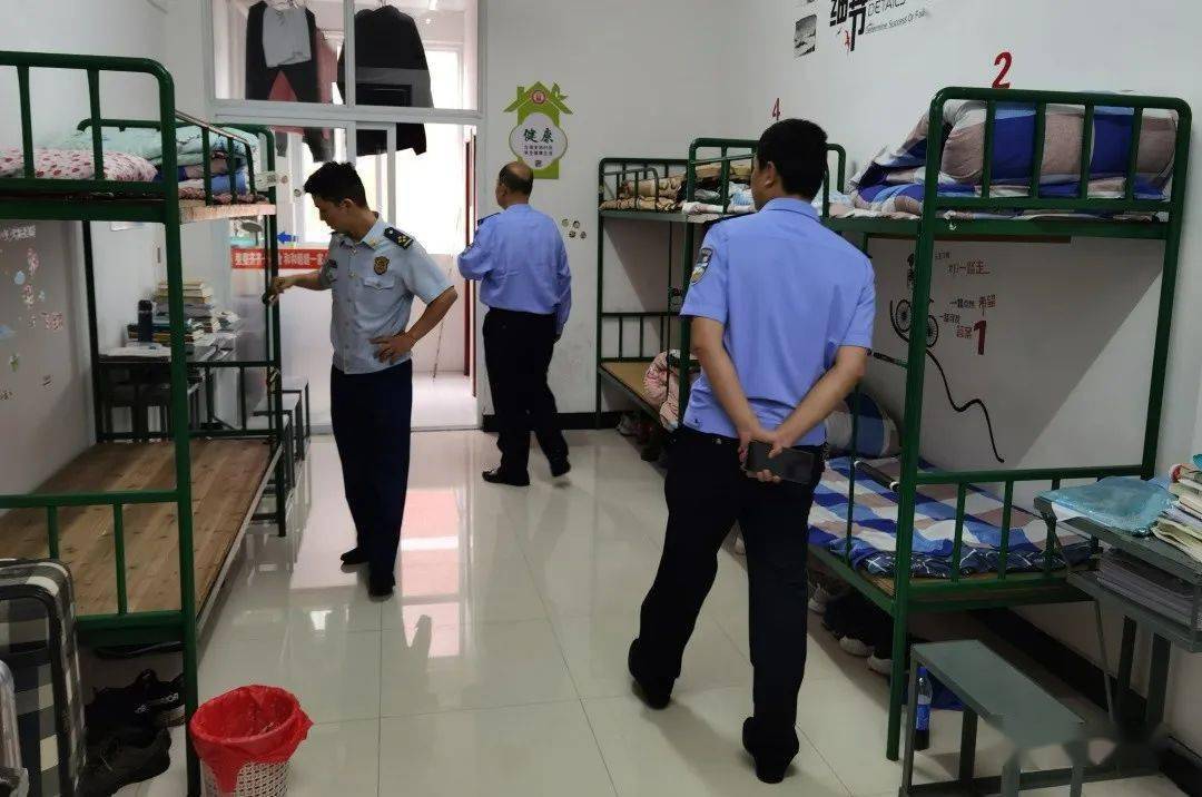 "■■■为确保高考期间各项防火工作落到实处,连日来,延平,邵武,政和