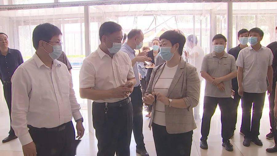 最新!县委书记耿伟平到武邑中学调研指导高考各项准备工作