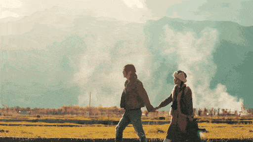 646739cbcc614f4bad508765ab4a582b.gif