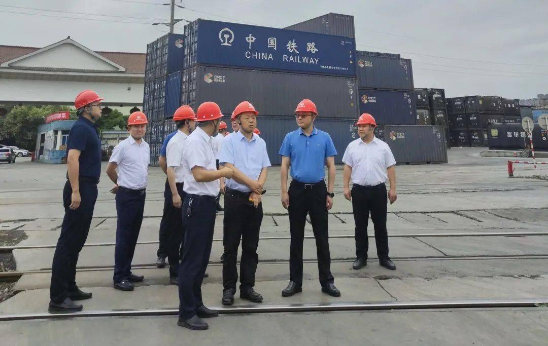 四川港投新通道物流产业投资集团有限公司与物流公司签署战略合作协议