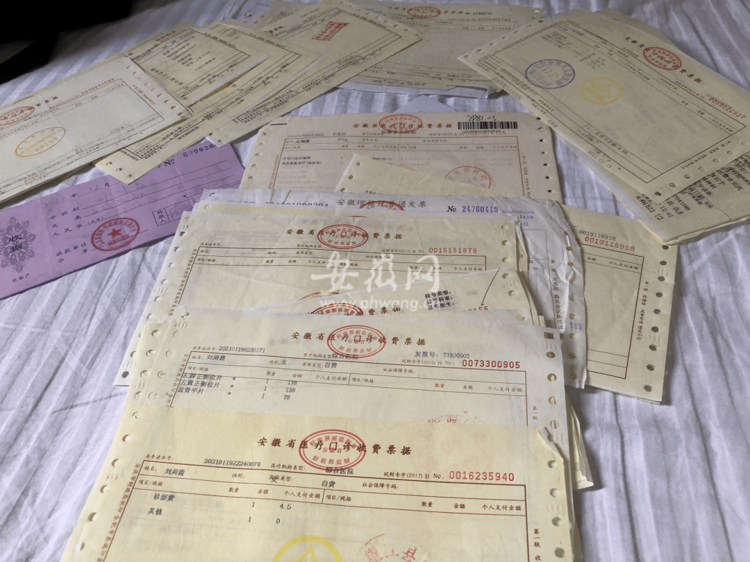 母亲病重安徽大学女研究生休学照顾3年如今她又遇关口求助