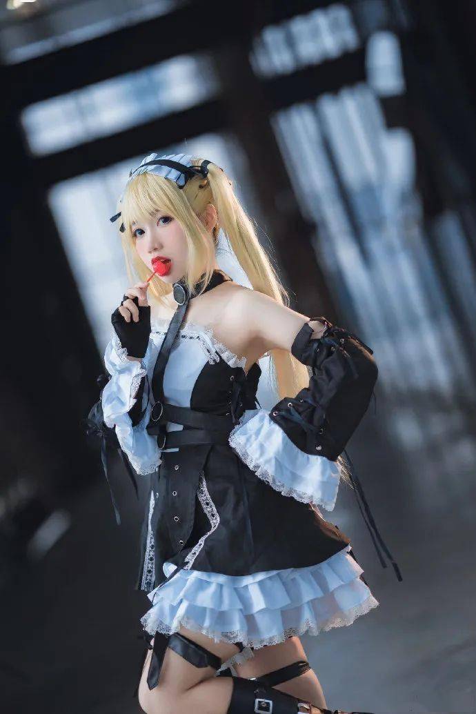 cos福利社和你吃同一颗棒棒糖你老公不会打我吧