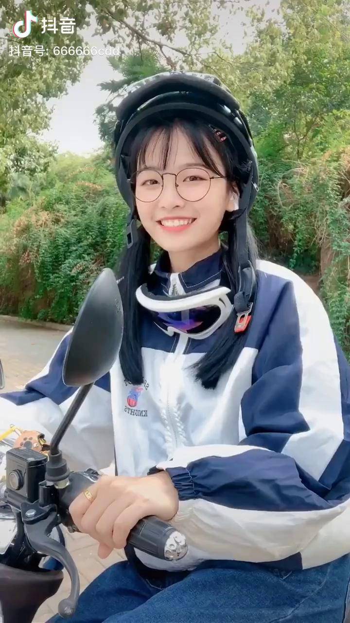 喜欢和喜欢的人一直聊天陈逗逗