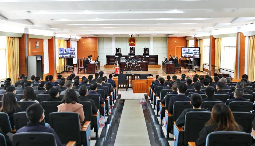 信丰县人民检察院依法提起公诉的信丰县西牛镇原党委书记眭拥军受贿案