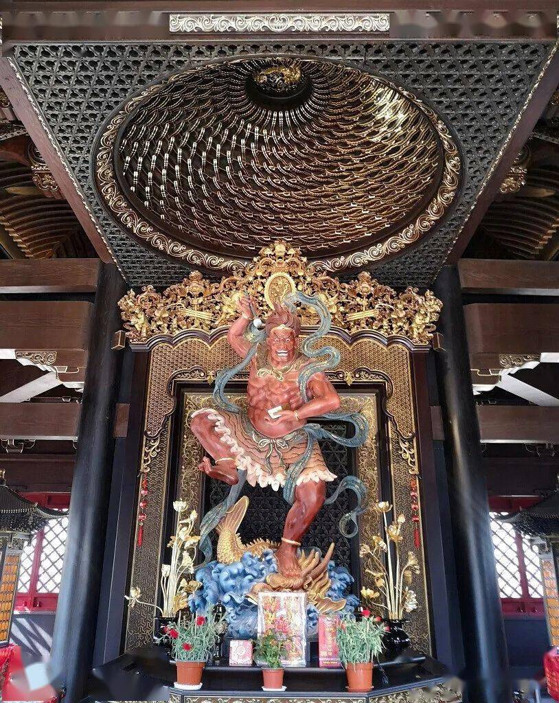 魁星点斗独占鳌头