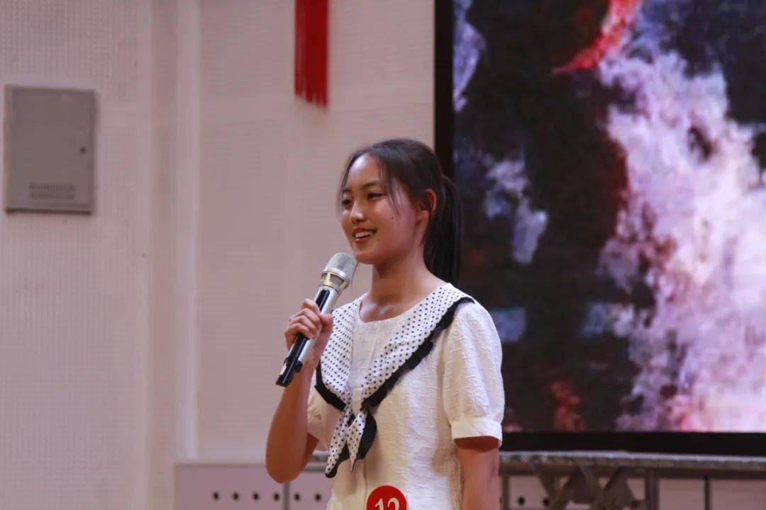 永远跟党走党史故事我来讲67石嘴山市三中举办主题演讲比赛