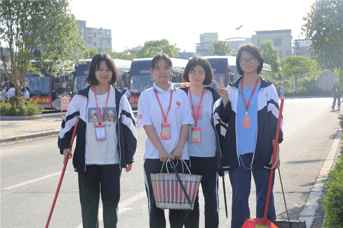 道县五中校花图片