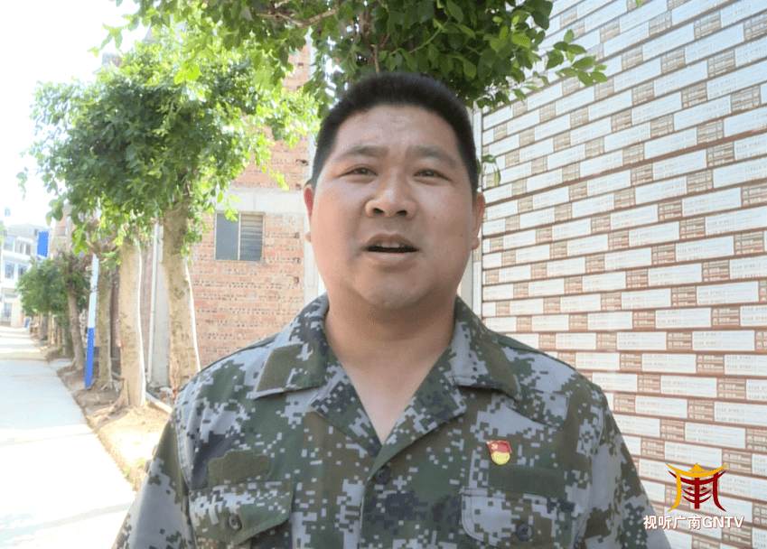 莲城镇党委副书记,镇长张远标县委召开誓师大会以后,我们城乡人居环境