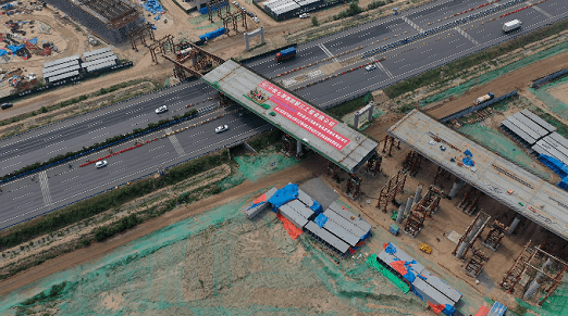 省內首次濮衛高速四座鋼箱梁將橫跨京港澳高速